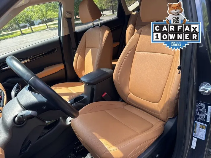 2024 Kia Seltos - view 12