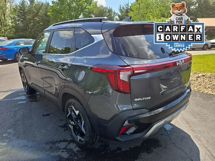 2024 Kia Seltos - view 7