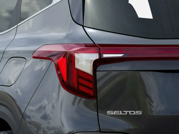 2026 Kia Seltos - view 11