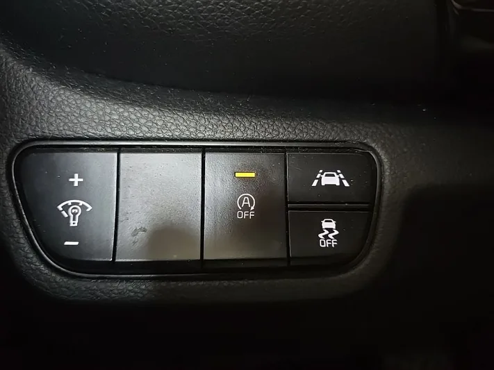 2021 Kia Seltos - view 34