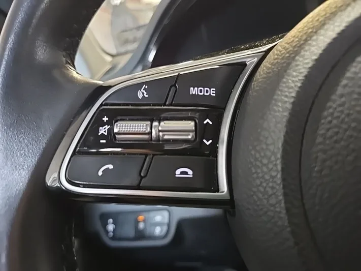2021 Kia Seltos - view 39