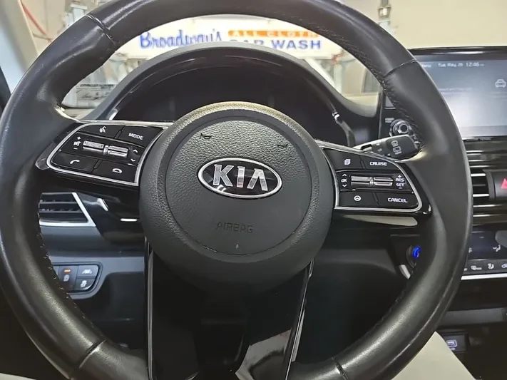 2021 Kia Seltos - view 40
