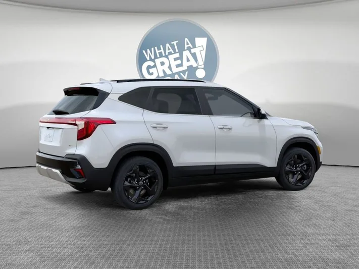 2026 Kia Seltos - view 6