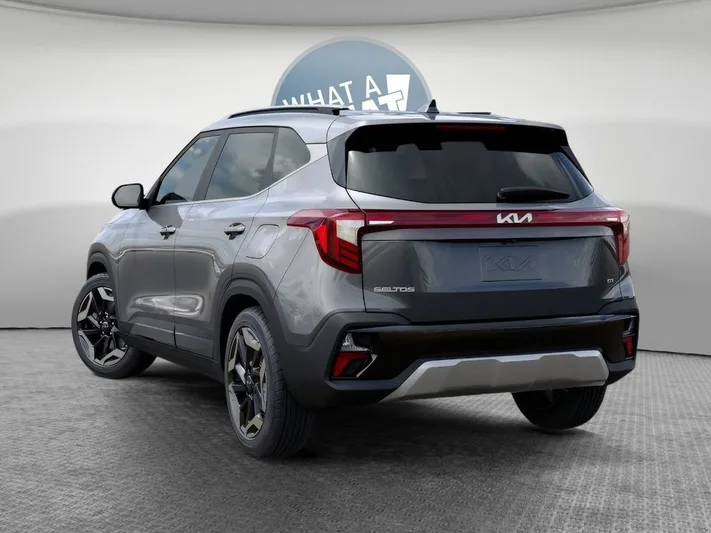 2026 Kia Seltos - view 4