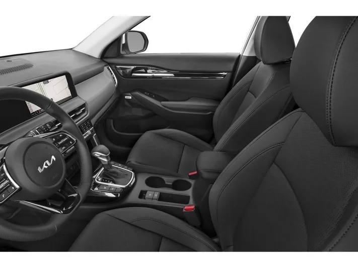 2024 Kia Seltos - view 6