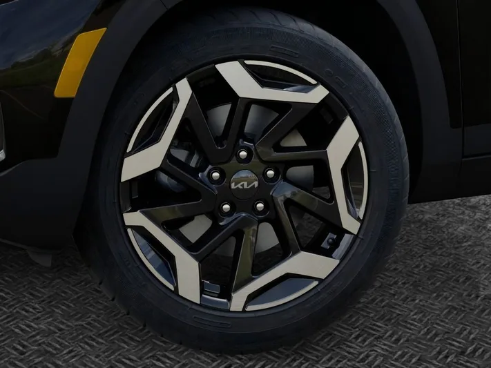 2026 Kia Seltos - view 9
