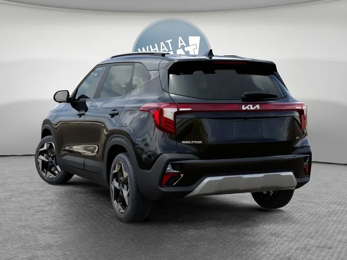 2026 Kia Seltos - view 4