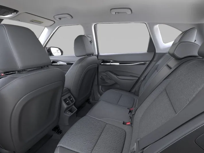 2026 Kia Seltos - view 18
