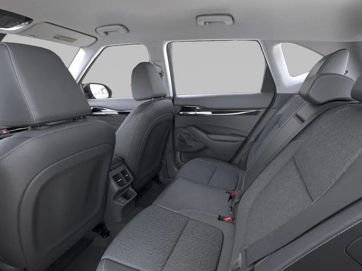 2026 Kia Seltos - view 18