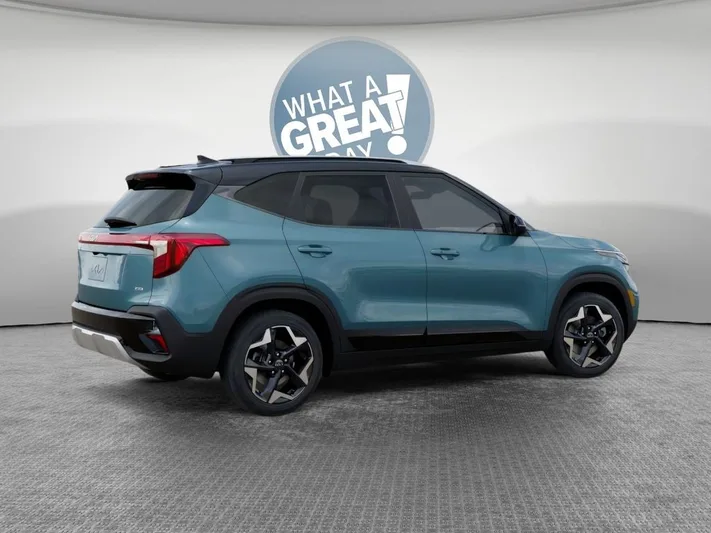 2026 Kia Seltos - view 6