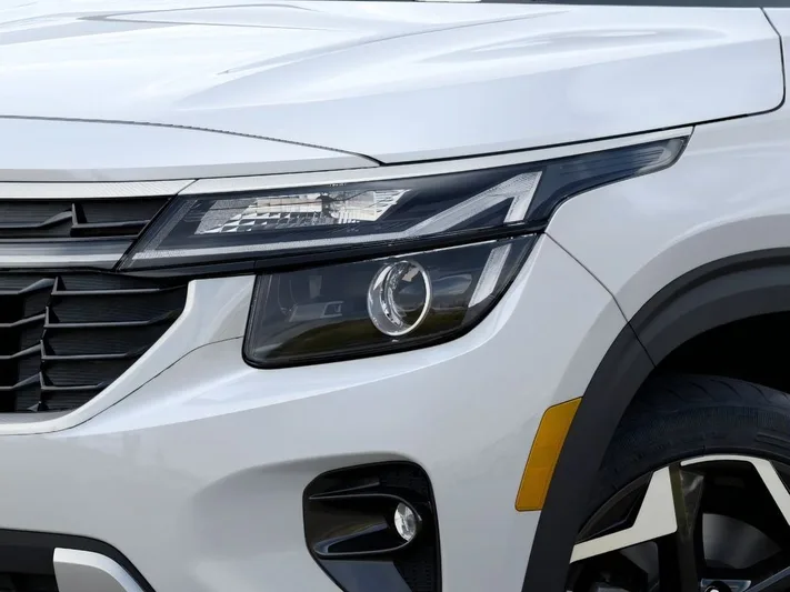 2026 Kia Seltos - view 10