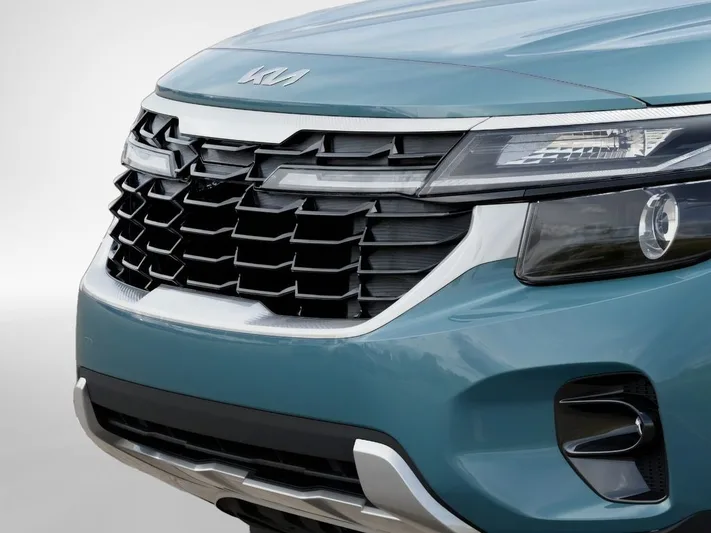2026 Kia Seltos - view 12