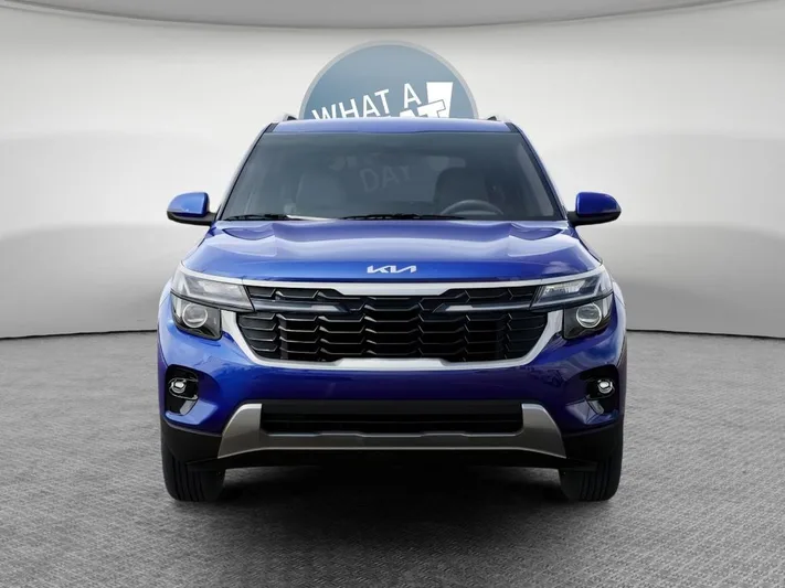 2026 Kia Seltos - view 2