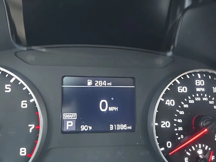 2022 Kia Seltos - view 18