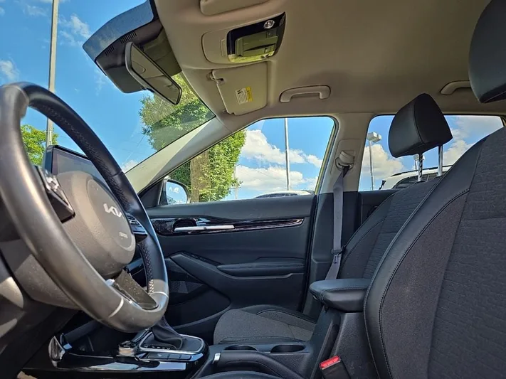 2022 Kia Seltos - view 31