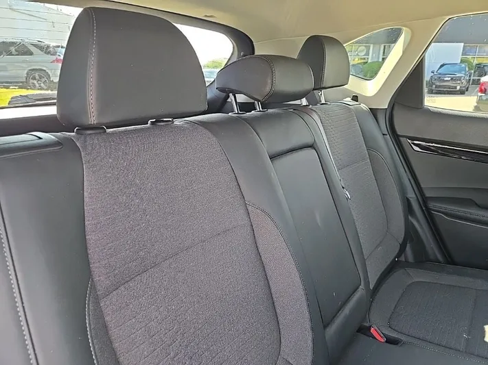 2022 Kia Seltos - view 33
