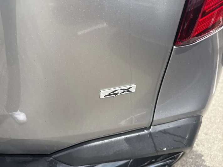 2024 Kia Seltos - view 10