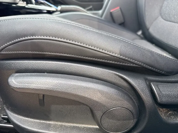 2024 Kia Seltos - view 19