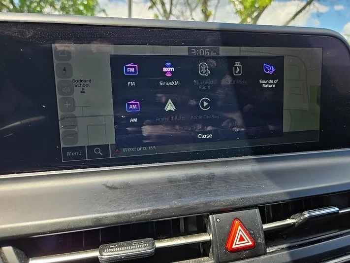 2024 Kia Seltos - view 21
