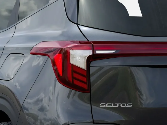2026 Kia Seltos - view 11