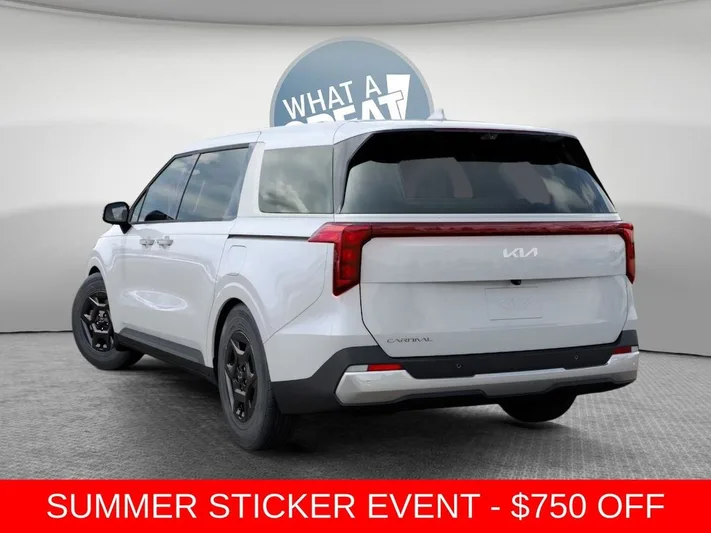 2026 Kia Carnival - view 4