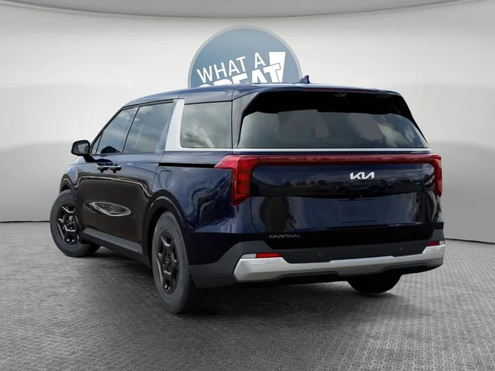 2026 Kia Carnival - view 4