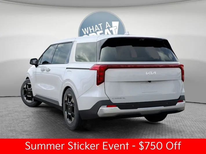 2026 Kia Carnival - view 4