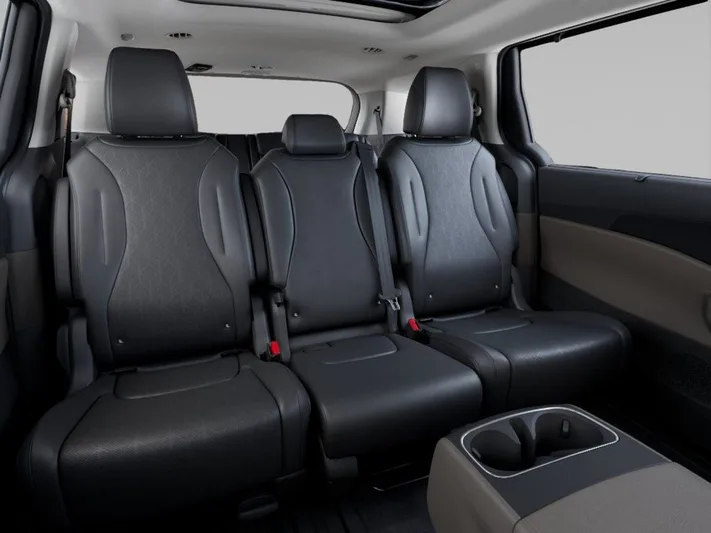 2026 Kia Carnival - view 16