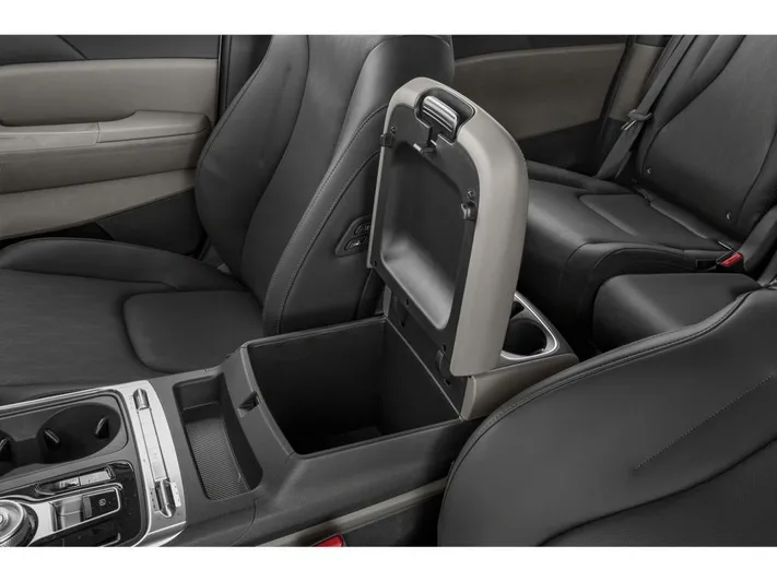2027 Kia Carnival - view 37