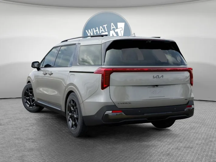 2026 Kia Carnival - view 4