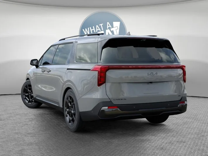 2026 Kia Carnival - view 4