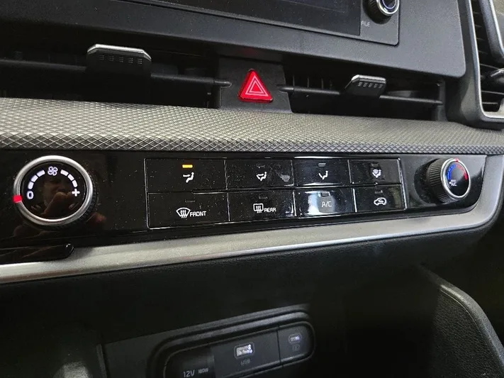 2023 Kia Sportage - view 14