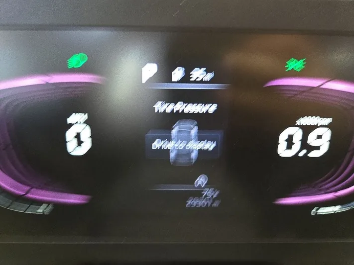 2023 Kia Sportage - view 20