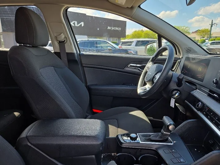 2023 Kia Sportage - view 33