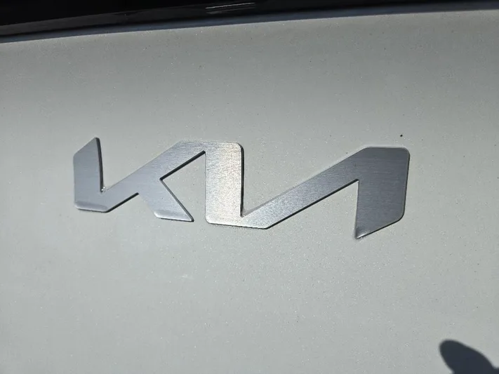 2023 Kia Sportage - view 35