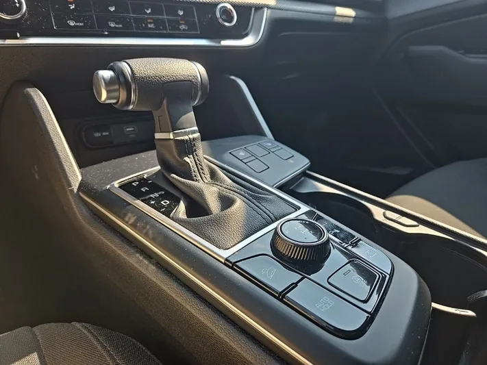 2023 Kia Sportage - view 26