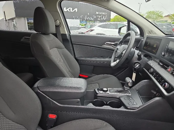 2024 Kia Sportage - view 37