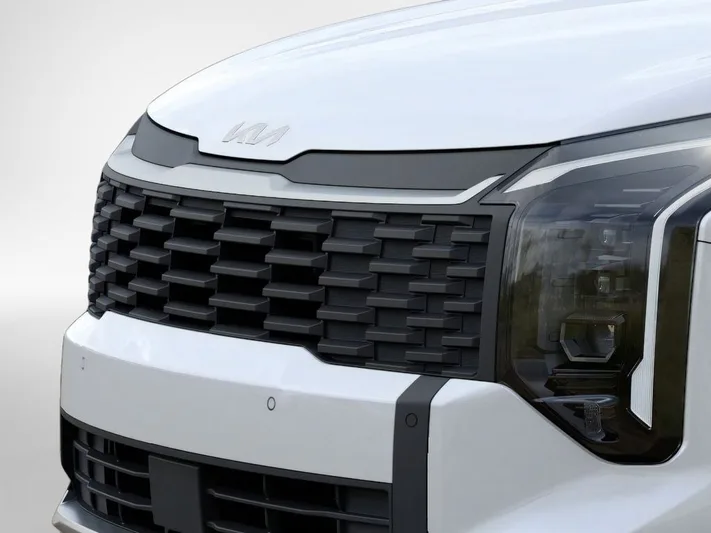 2026 Kia Sportage - view 12