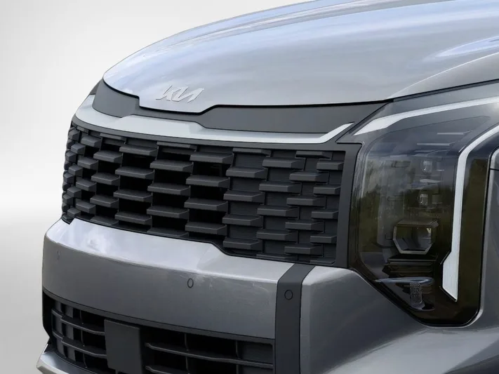 2026 Kia Sportage - view 12