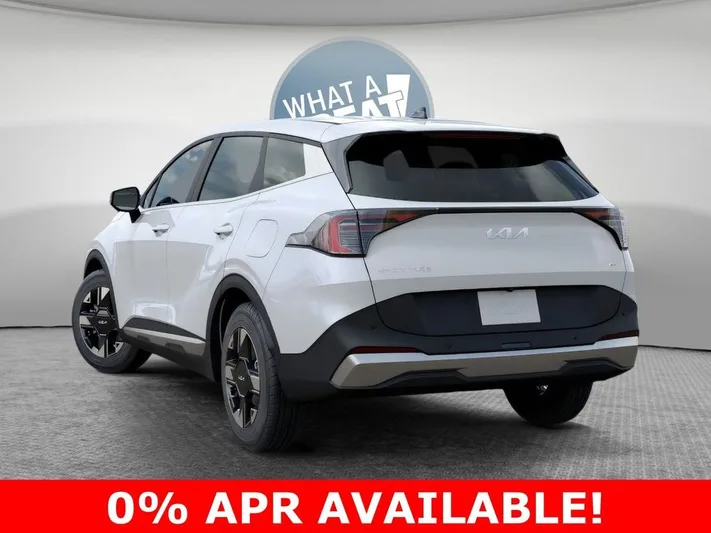 2026 Kia Sportage - view 4
