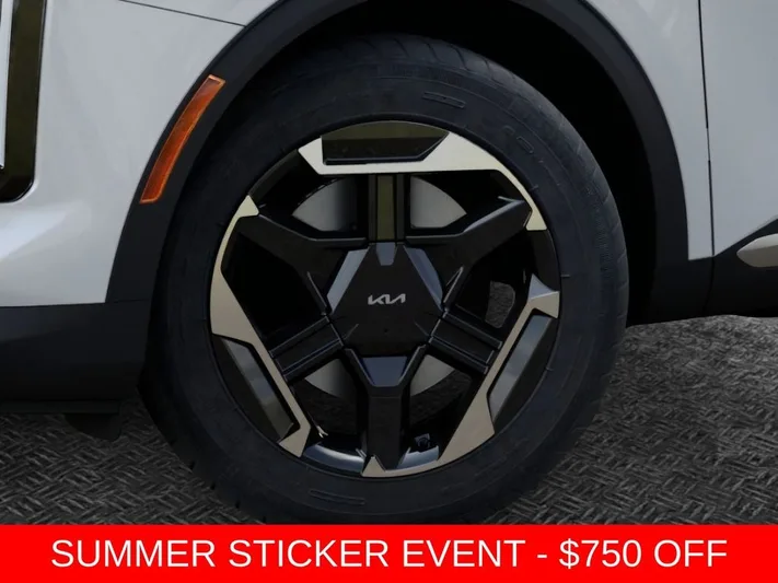 2026 Kia Sportage - view 9