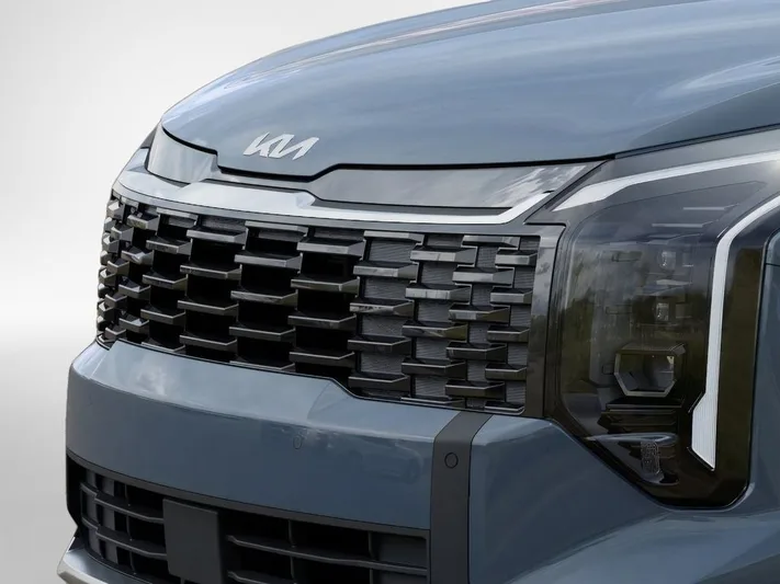 2026 Kia Sportage - view 12