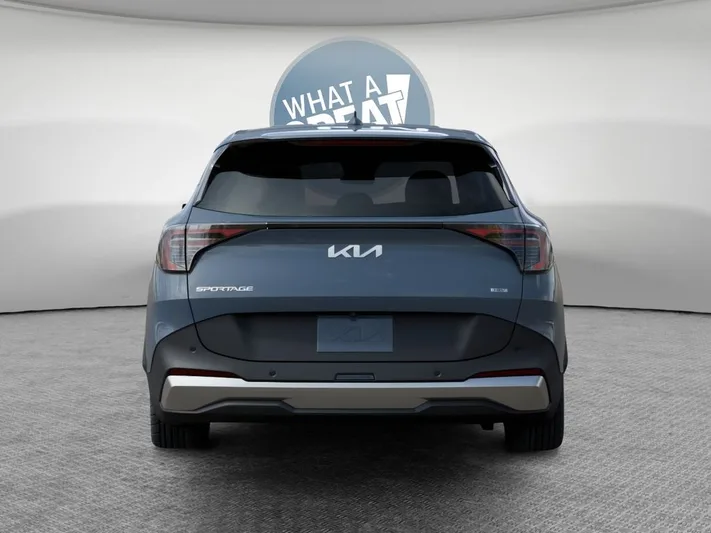 2026 Kia Sportage - view 13