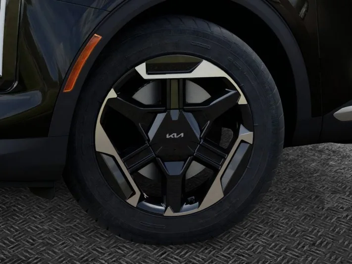 2026 Kia Sportage - view 9