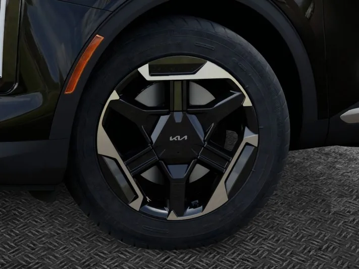 2026 Kia Sportage - view 9