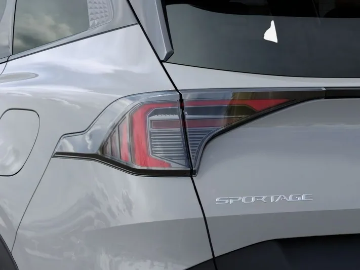 2026 Kia Sportage - view 11