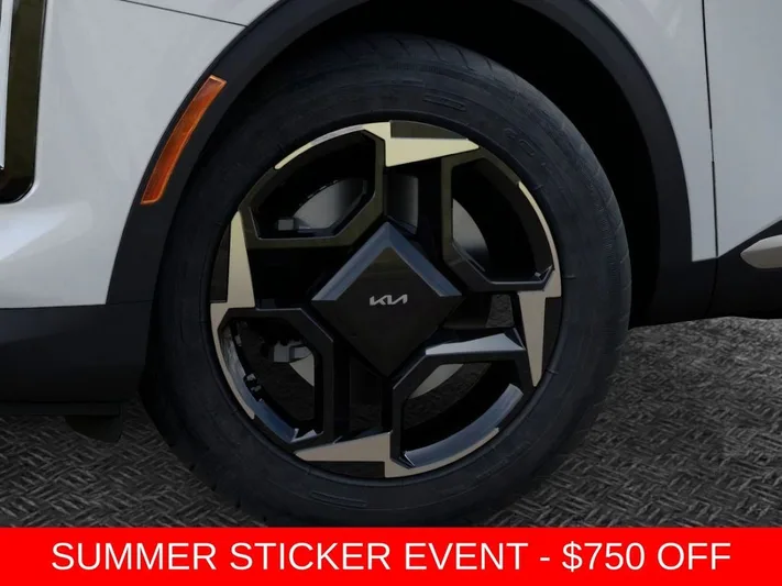 2026 Kia Sportage - view 9