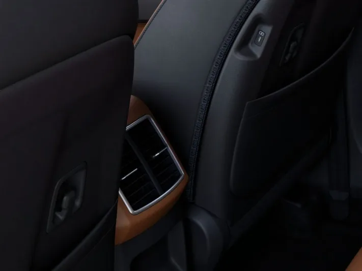 2026 Kia Sportage - view 26