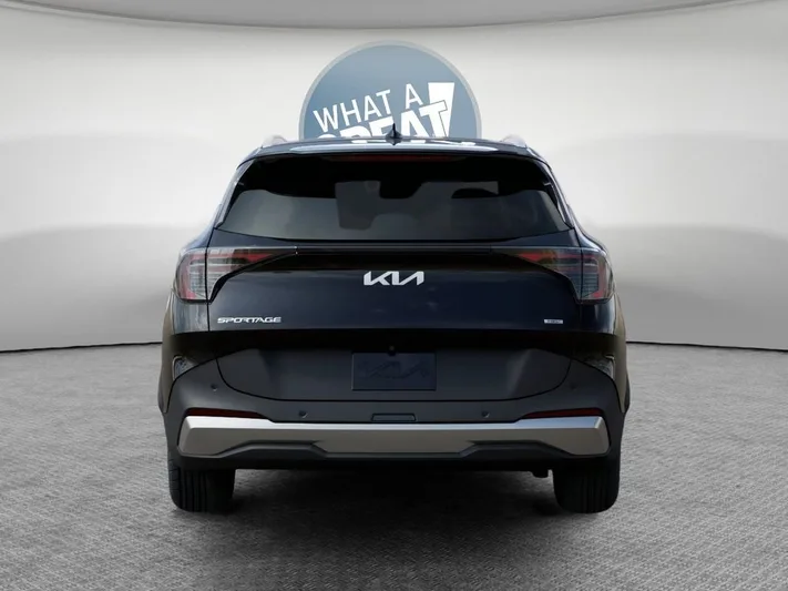 2026 Kia Sportage - view 13
