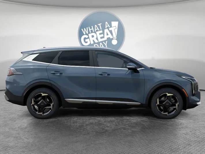 2026 Kia Sportage - view 7